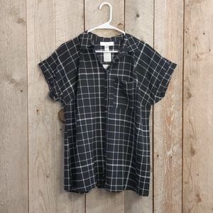 Motherhood windowpane checker button down M